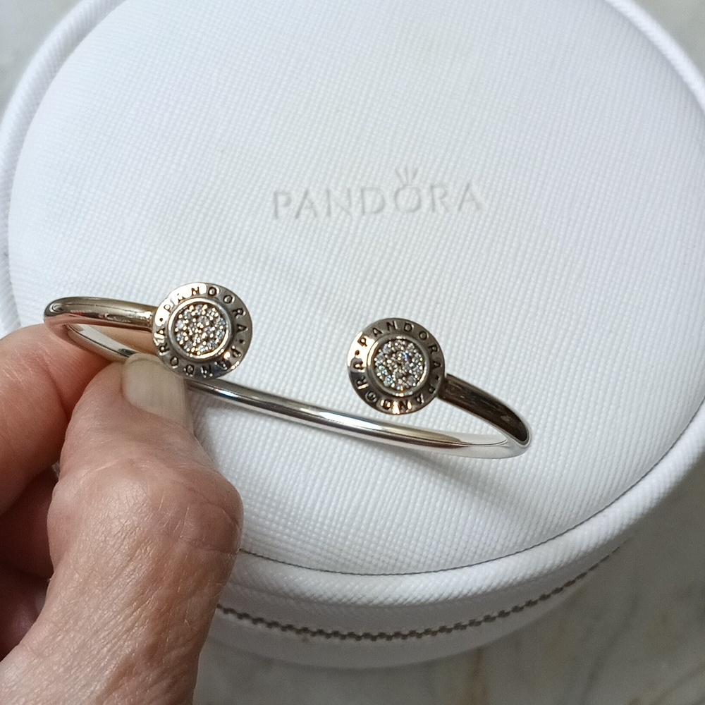 Pandora AuthenticVintage Silver Clear CZ PANDORA SignatureCuff BraceletBrand New